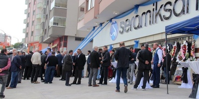 Seramiksan’ın Yeni Showroom’u Trabzon Seramik Dünyası Açıldı